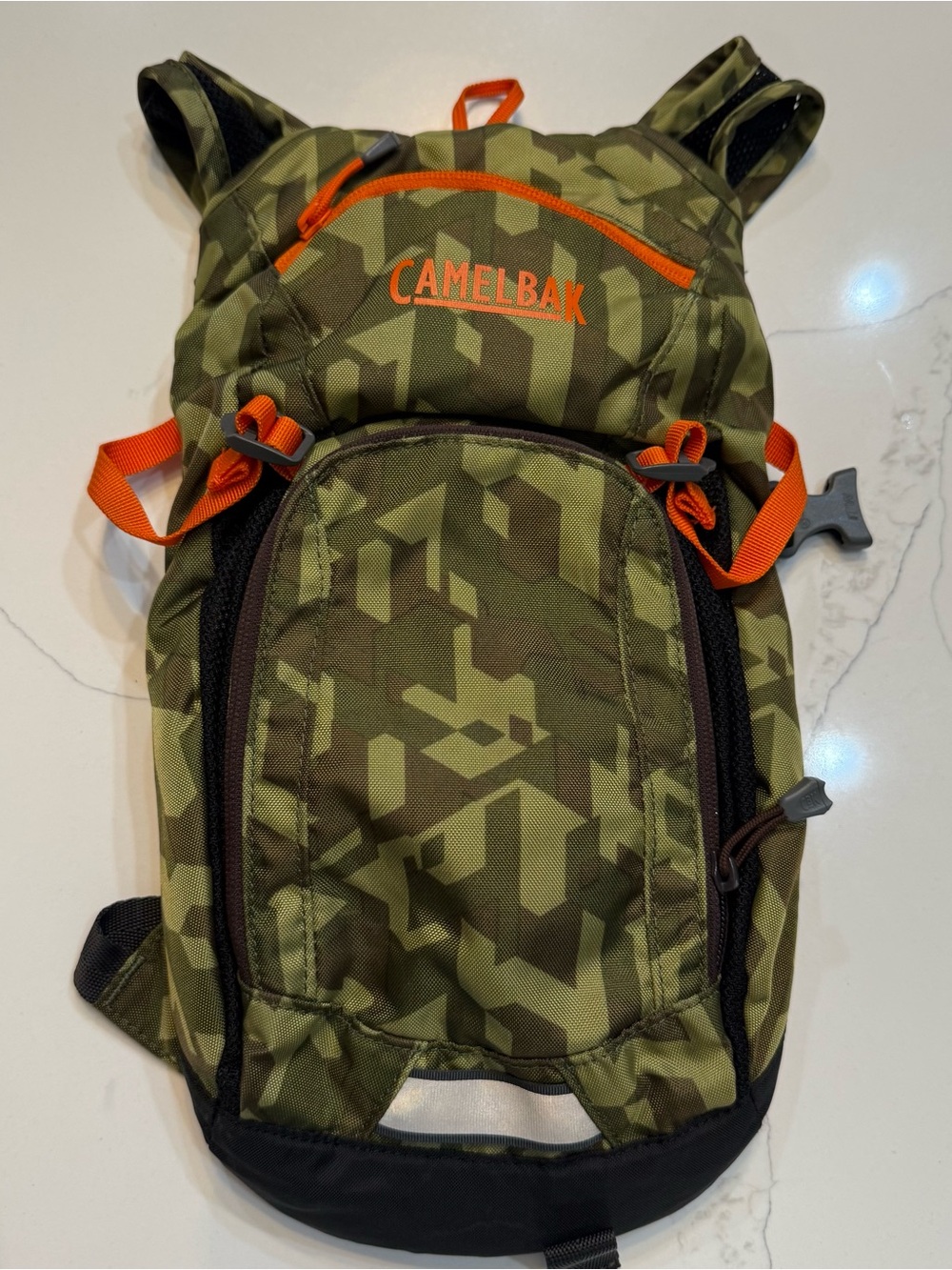 Small Camelbak 1.5 Hydration Pack Kids Mini Mule Backpack camo M.U.L.E. Only